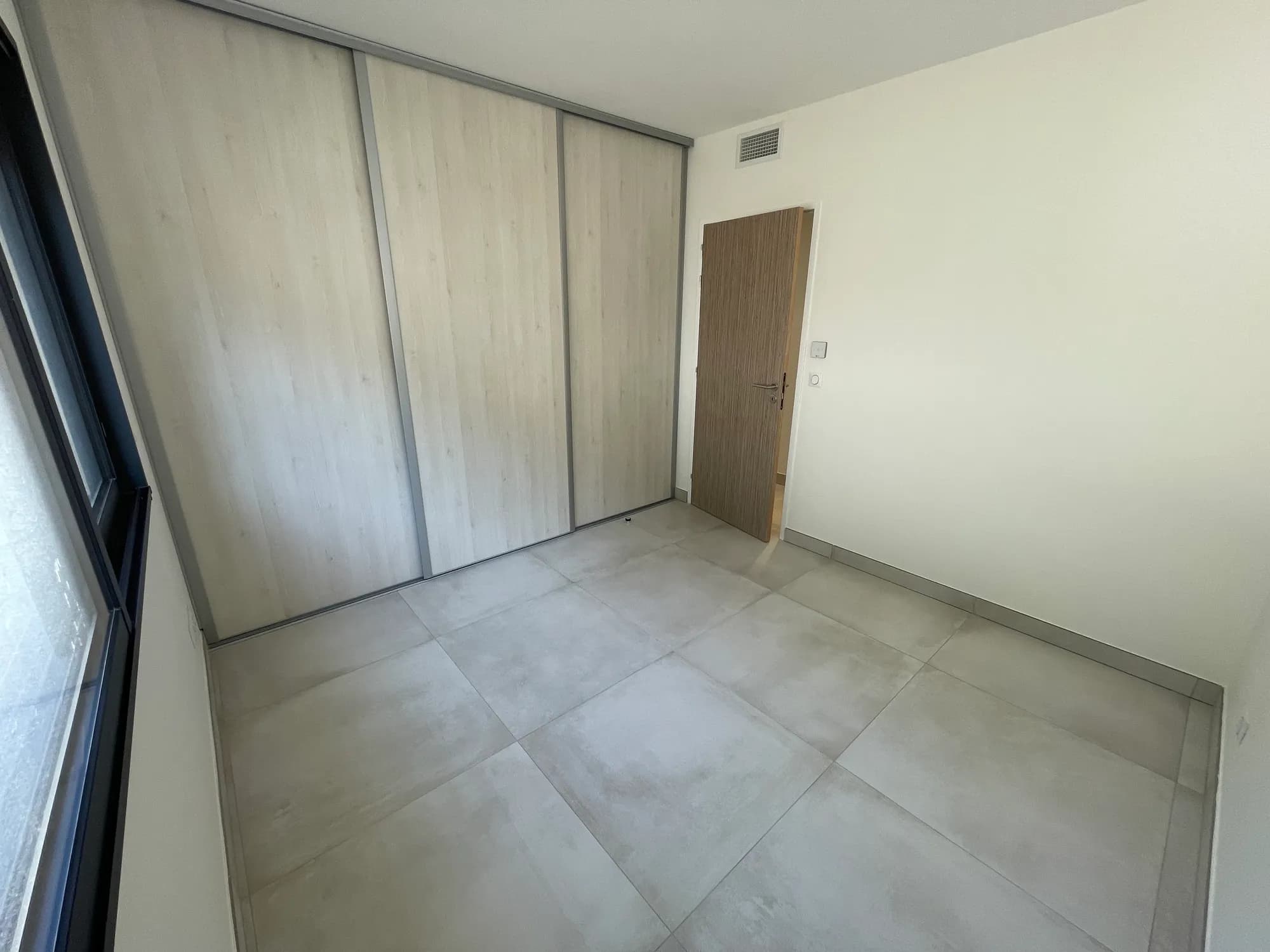 Deuxième chambre de l'appartement 101
